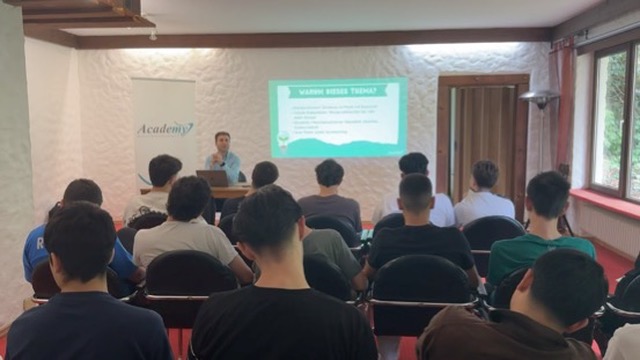 WhatsApp Image 2025-10-31 at 17.31.27